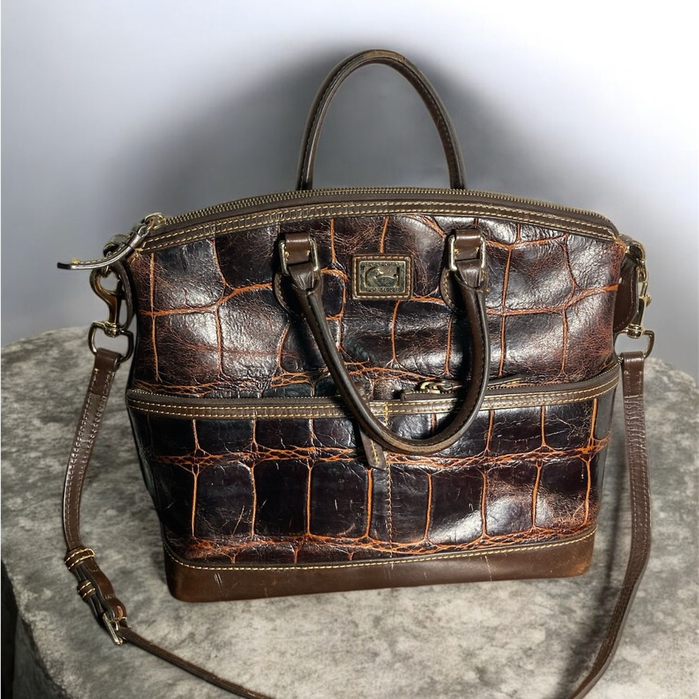 DOONEY & BOURKE CROC EMBOSSED DILLEN Brown Leather Handbag